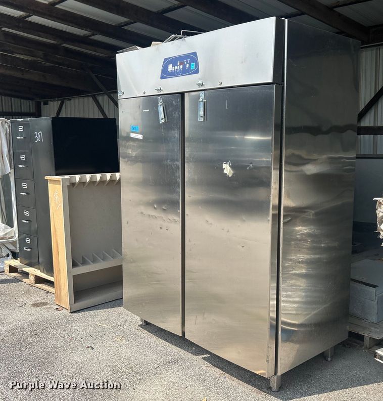 image for item EG0365 Electrolux SMART RH14FE2FEU freezer