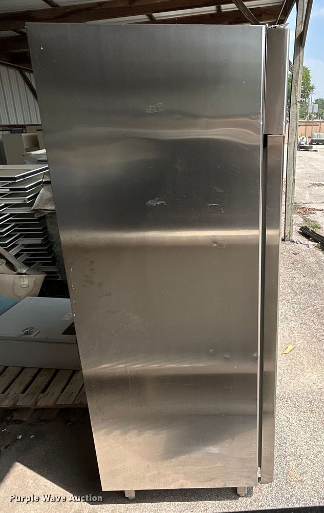 image for item EG0365 Electrolux SMART RH14FE2FEU freezer