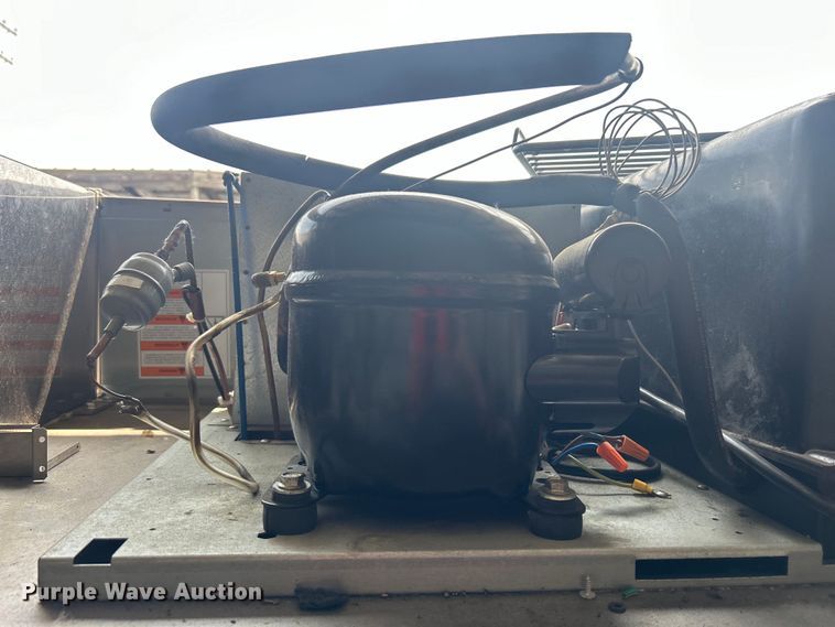 image for item EG0365 Electrolux SMART RH14FE2FEU freezer