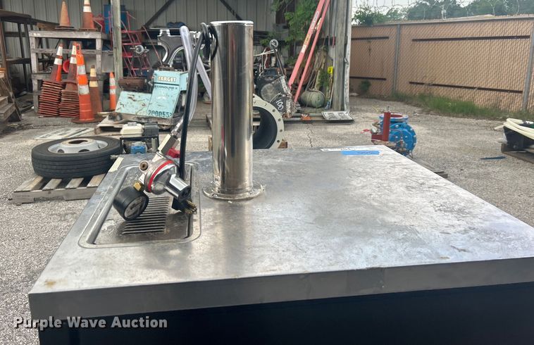 image for item EG0370 True TDD-1 beer dispenser