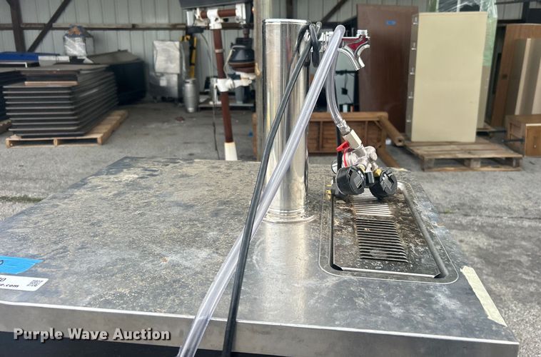 image for item EG0370 True TDD-1 beer dispenser