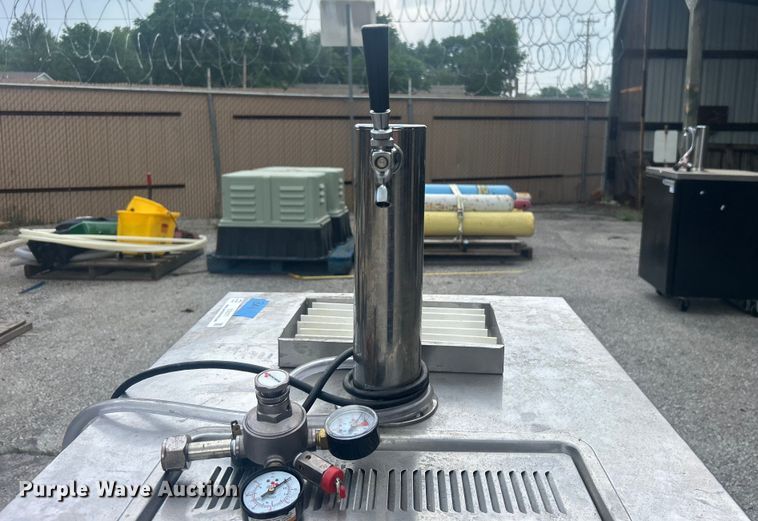 image for item EG0371 True TDD-1 beer dispenser