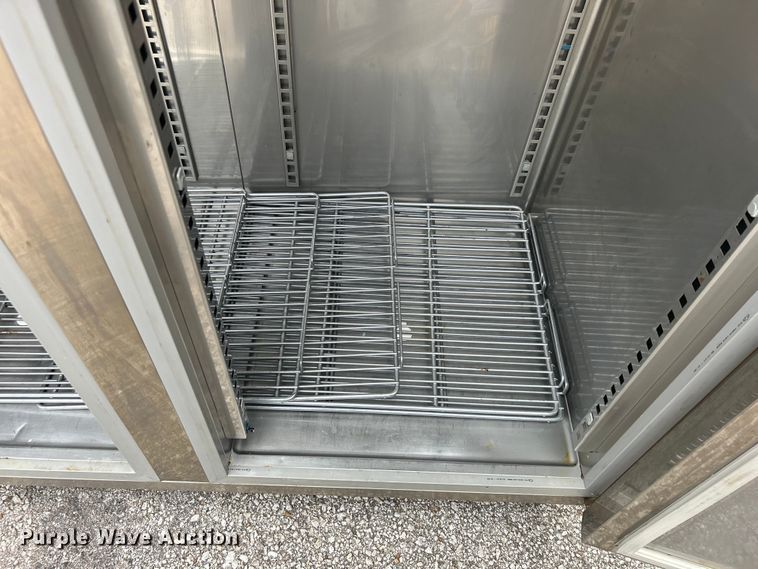 image for item EG0372 Electrolux SMART RH14FE2FEU freezer