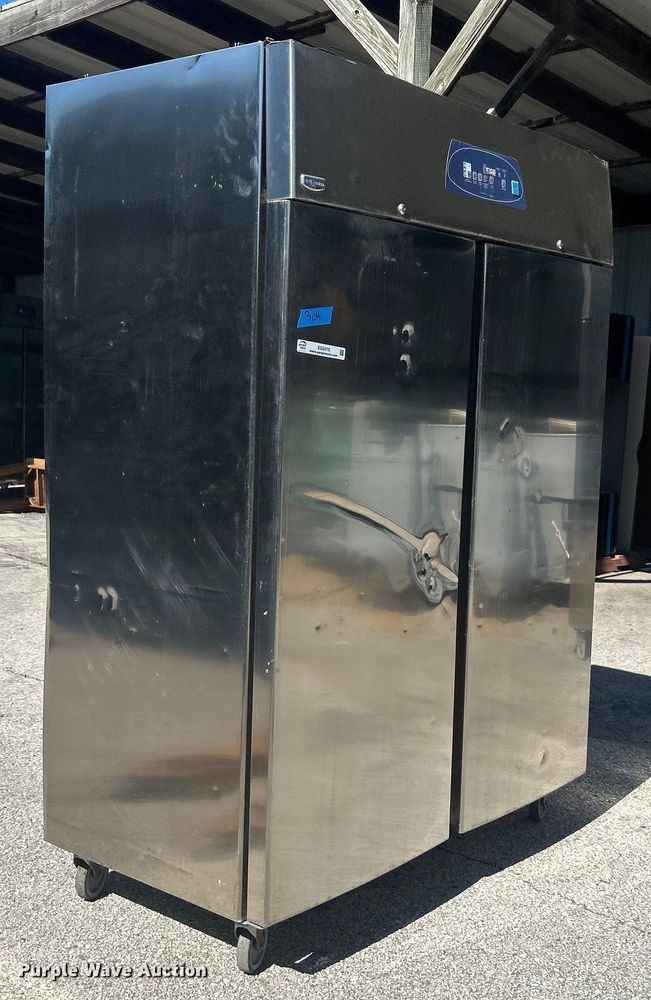 image for item EG0376 Electrolux SMART RH14FE2FEU freezer