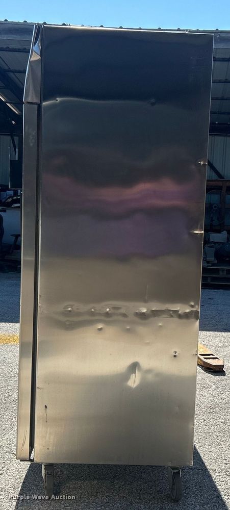 image for item EG0376 Electrolux SMART RH14FE2FEU freezer