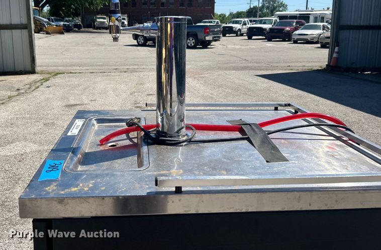 image for item EG0386 True TDD-1 beer dispenser