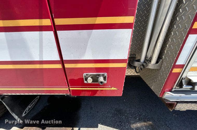 image for item EG0389 2000 Pierce Telesquirt 65 Aerial Ladder ladder fire truck