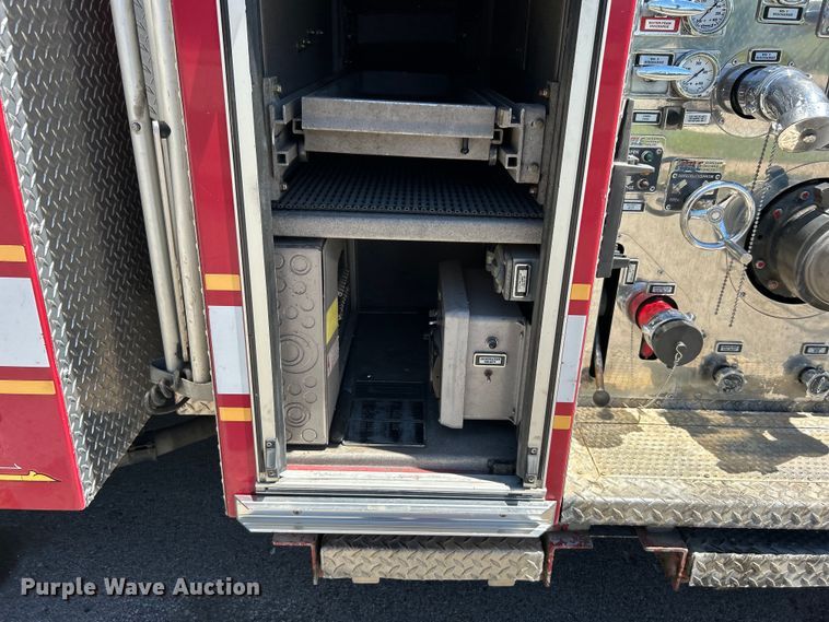 image for item EG0389 2000 Pierce Telesquirt 65 Aerial Ladder ladder fire truck