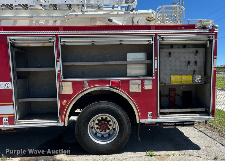 image for item EG0389 2000 Pierce Telesquirt 65 Aerial Ladder ladder fire truck