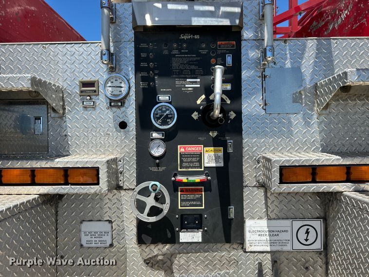 image for item EG0389 2000 Pierce Telesquirt 65 Aerial Ladder ladder fire truck