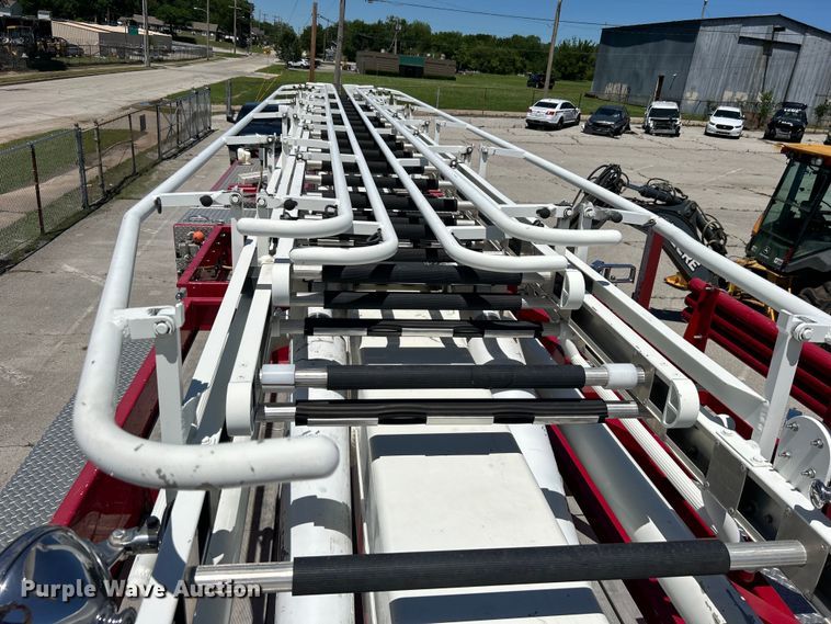 image for item EG0389 2000 Pierce Telesquirt 65 Aerial Ladder ladder fire truck