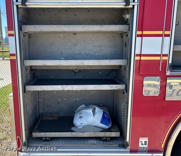 image for item EG0389 2000 Pierce Telesquirt 65 Aerial Ladder ladder fire truck