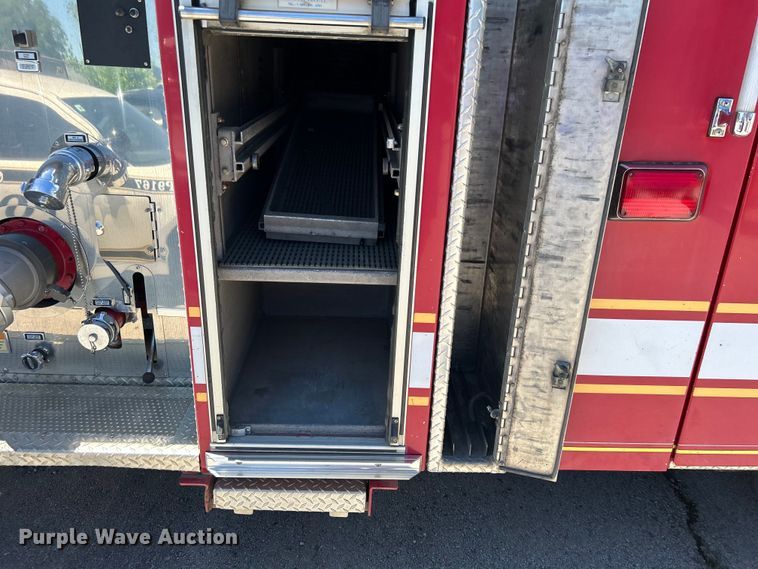 image for item EG0389 2000 Pierce Telesquirt 65 Aerial Ladder ladder fire truck