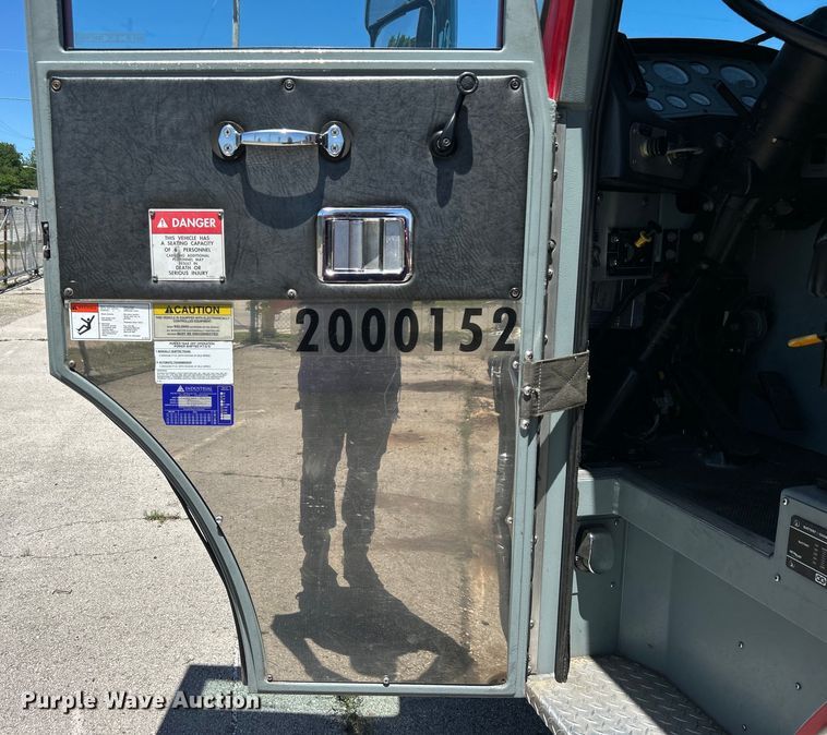 image for item EG0389 2000 Pierce Telesquirt 65 Aerial Ladder ladder fire truck