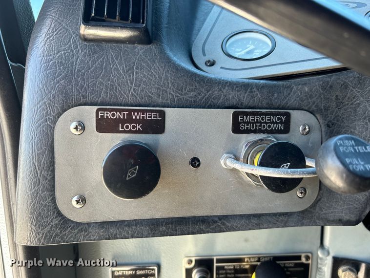 image for item EG0389 2000 Pierce Telesquirt 65 Aerial Ladder ladder fire truck