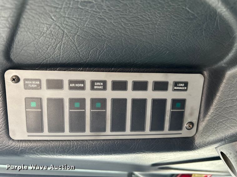 image for item EG0389 2000 Pierce Telesquirt 65 Aerial Ladder ladder fire truck