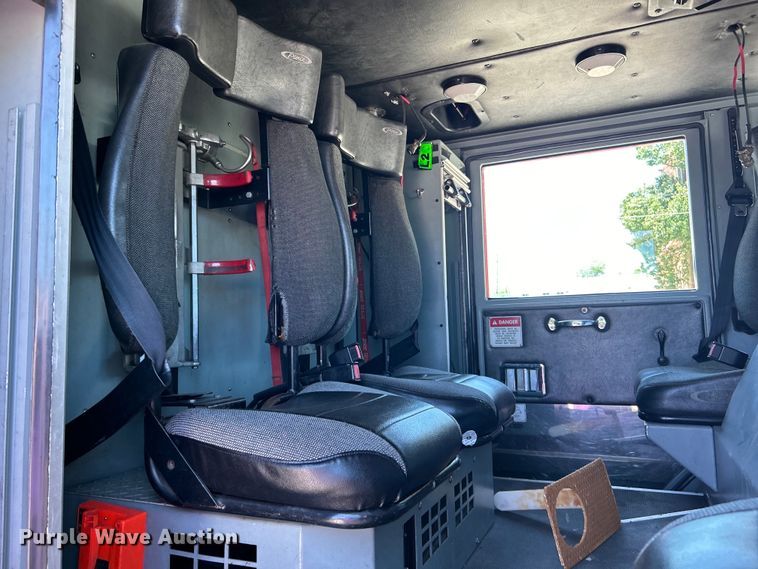 image for item EG0389 2000 Pierce Telesquirt 65 Aerial Ladder ladder fire truck