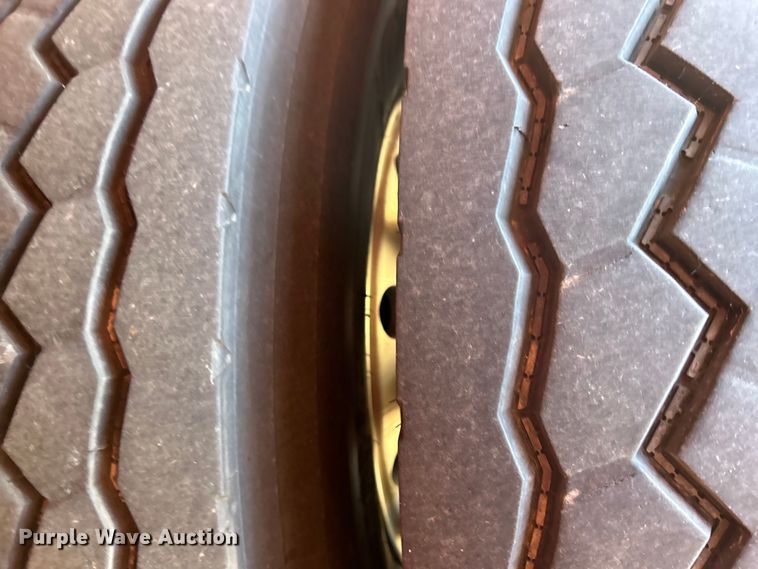 image for item EG0389 2000 Pierce Telesquirt 65 Aerial Ladder ladder fire truck