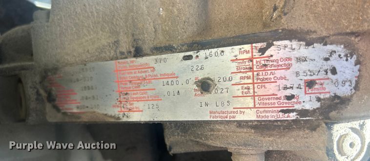 image for item EG0390 1992 International 2574  winch truck