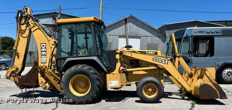 image for item EG0391 1998 John Deere 310SE backhoe