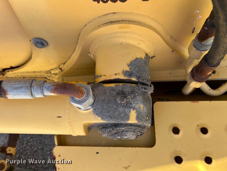 image for item EG0391 1998 John Deere 310SE backhoe