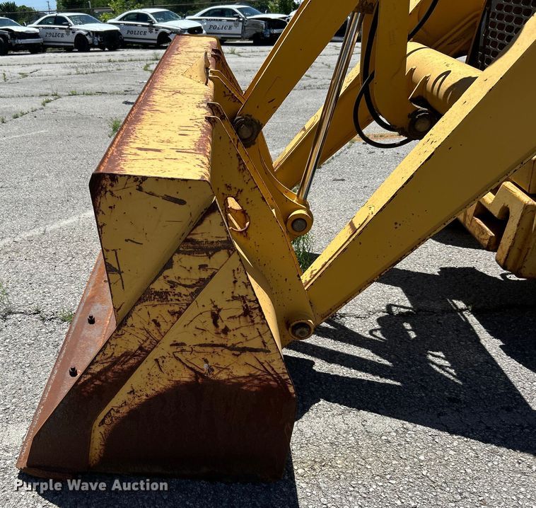 image for item EG0391 1998 John Deere 310SE backhoe