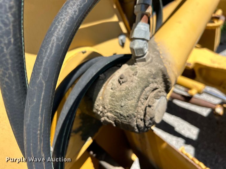 image for item EG0391 1998 John Deere 310SE backhoe