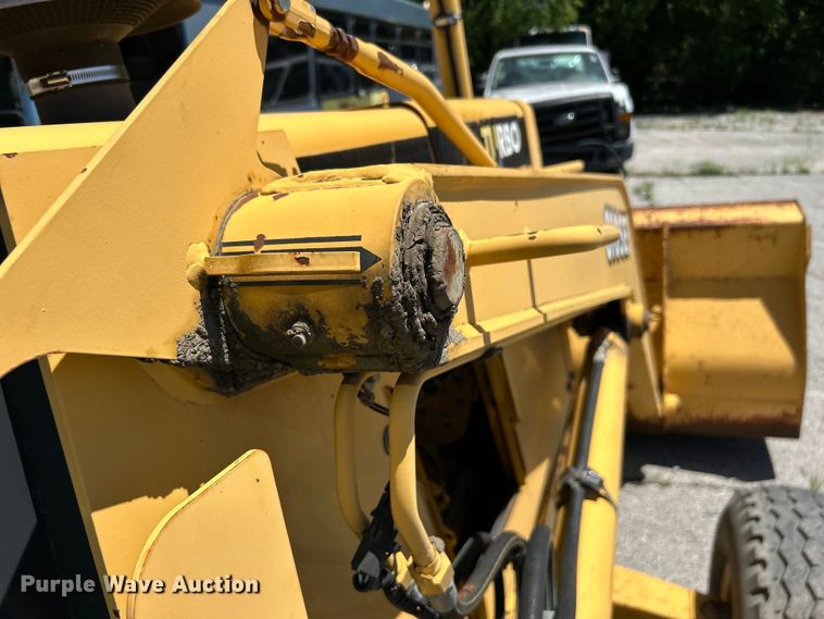 image for item EG0391 1998 John Deere 310SE backhoe