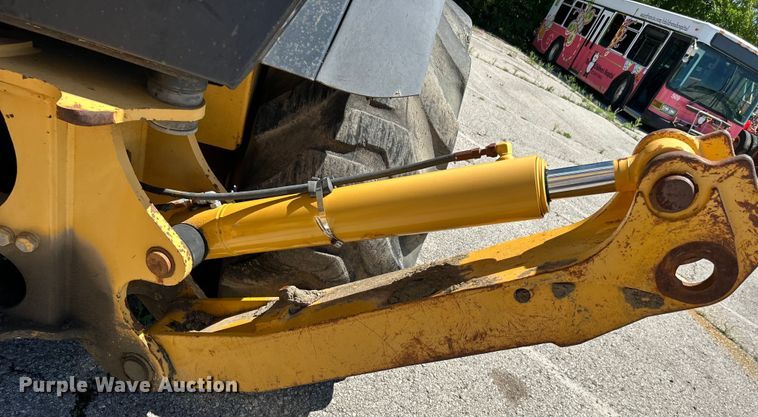 image for item EG0391 1998 John Deere 310SE backhoe