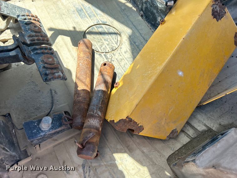 image for item EG0391 1998 John Deere 310SE backhoe