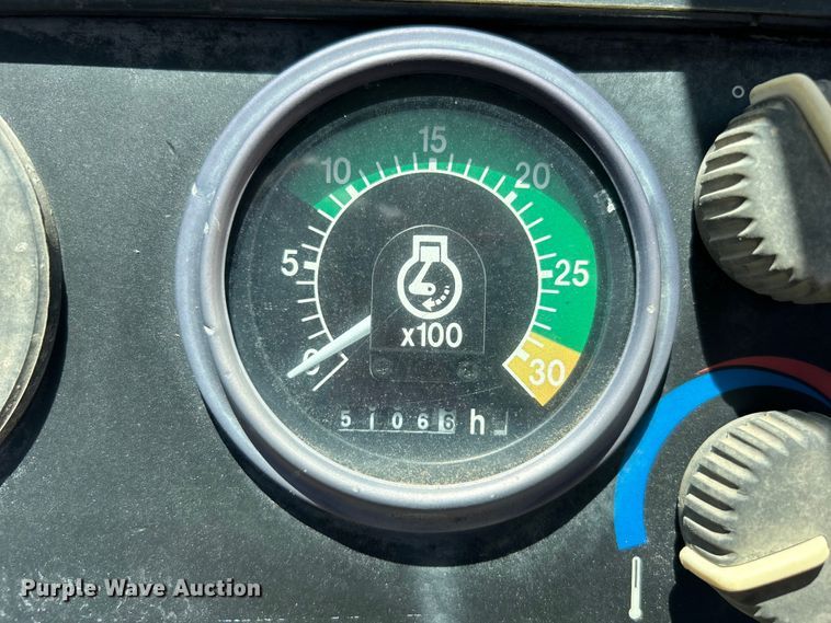 image for item EG0391 1998 John Deere 310SE backhoe