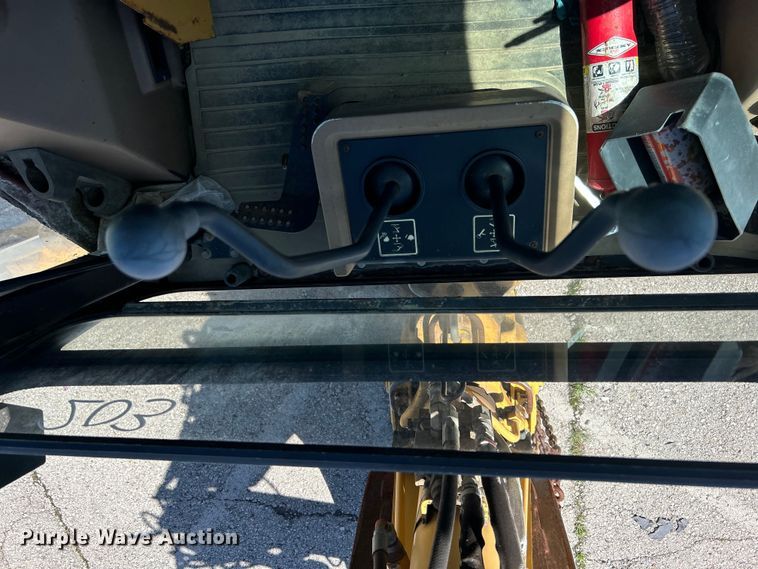 image for item EG0391 1998 John Deere 310SE backhoe