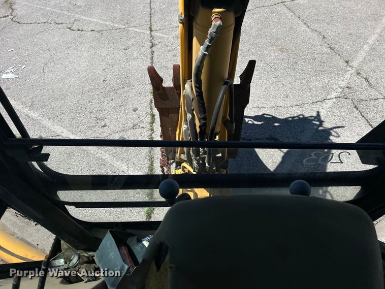 image for item EG0391 1998 John Deere 310SE backhoe