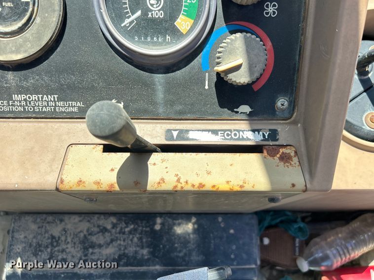 image for item EG0391 1998 John Deere 310SE backhoe