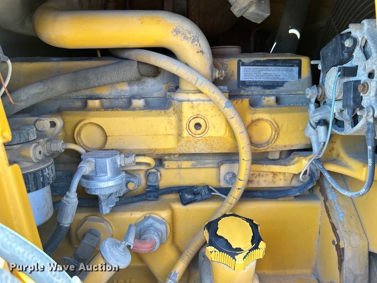 image for item EG0391 1998 John Deere 310SE backhoe