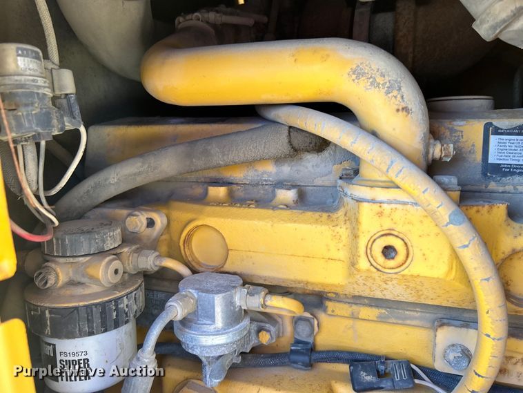 image for item EG0391 1998 John Deere 310SE backhoe