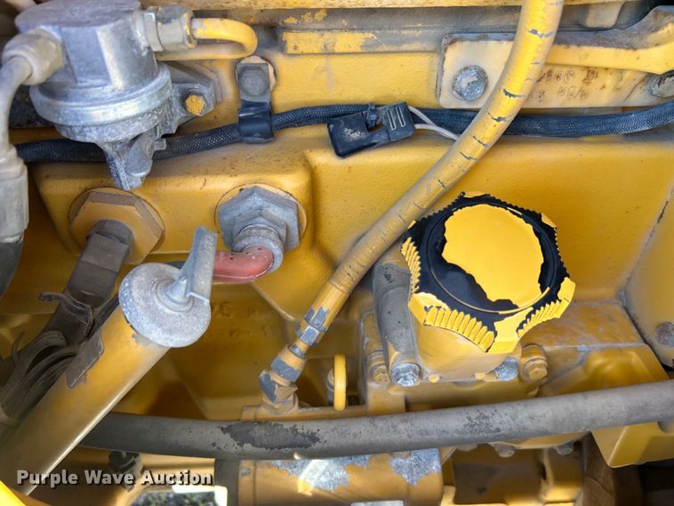 image for item EG0391 1998 John Deere 310SE backhoe