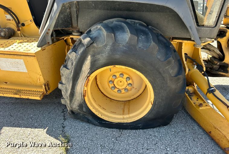 image for item EG0391 1998 John Deere 310SE backhoe