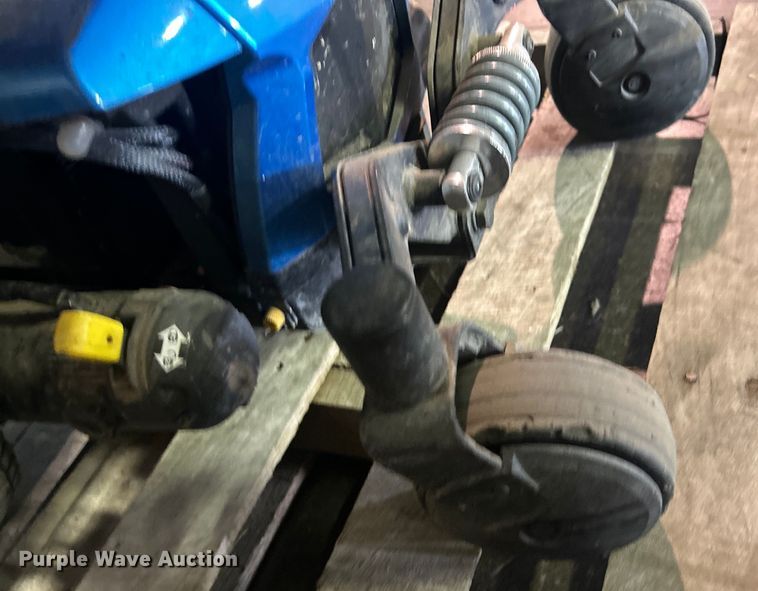 image for item EG0396 Quantum Edge 2.0 powered wheelchair