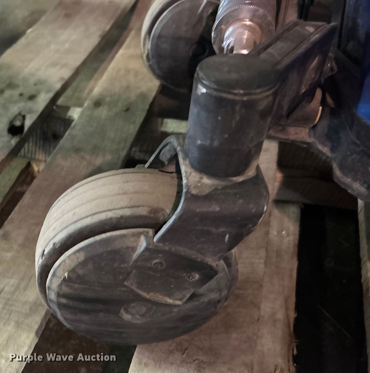 image for item EG0396 Quantum Edge 2.0 powered wheelchair