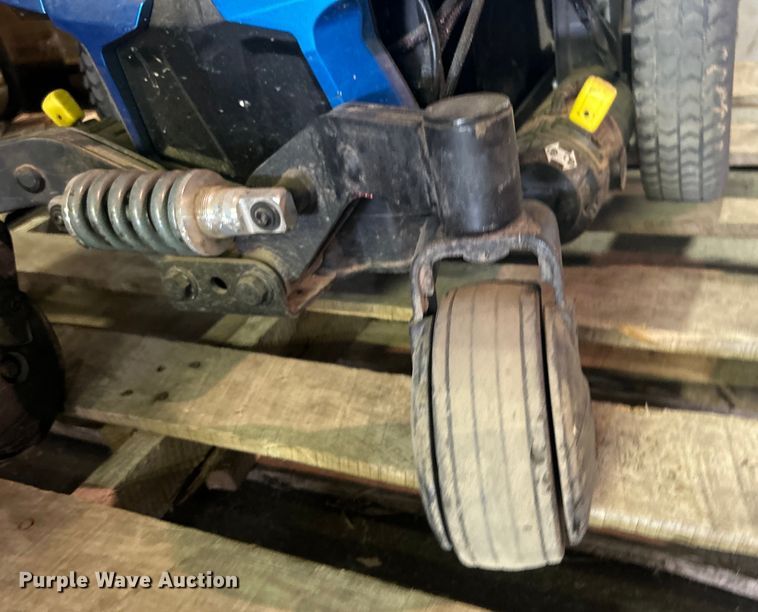 image for item EG0396 Quantum Edge 2.0 powered wheelchair