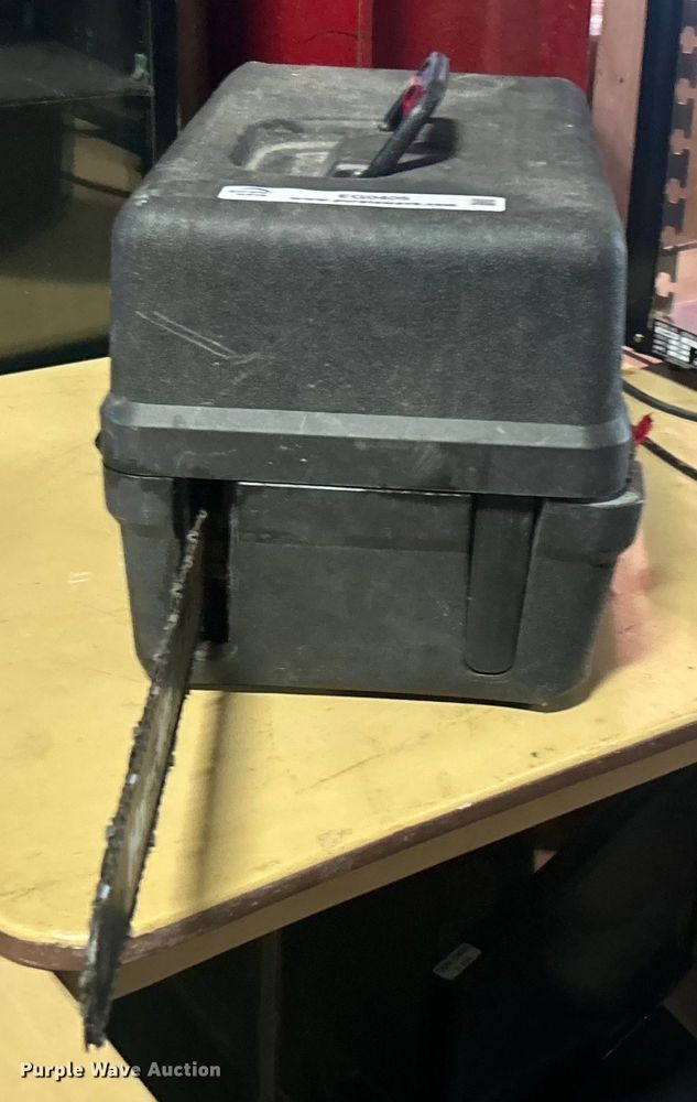 image for item EG0405 Homelite chainsaw