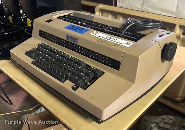 image for item EG0411 IBM typewriter