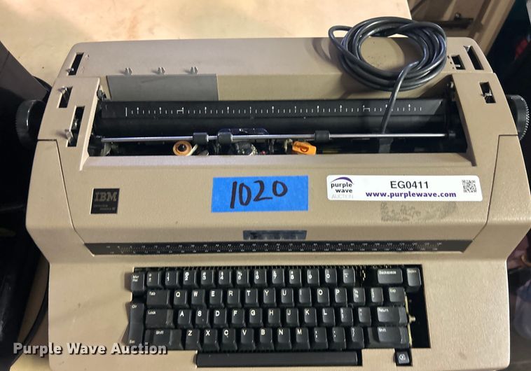 image for item EG0411 IBM typewriter