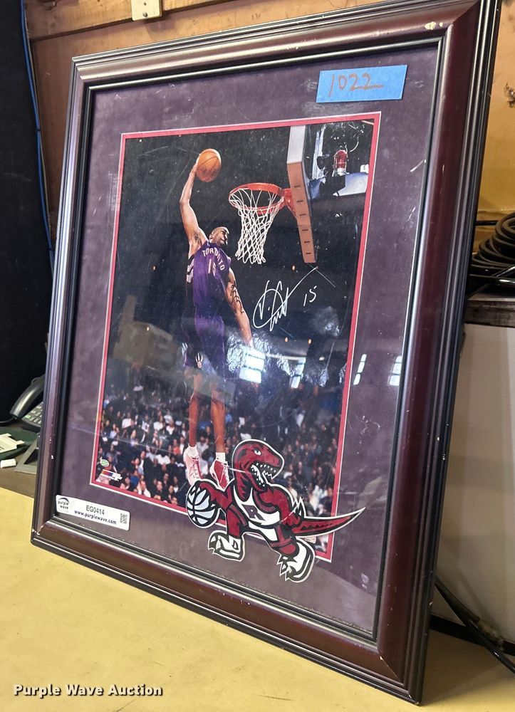 image for item EG0414 Vince Carter memorabilia