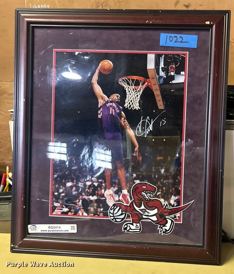 image for item EG0414 Vince Carter memorabilia