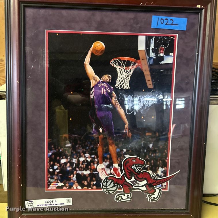 image for item EG0414 Vince Carter memorabilia