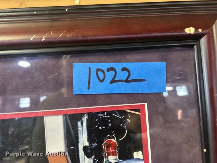 image for item EG0414 Vince Carter memorabilia