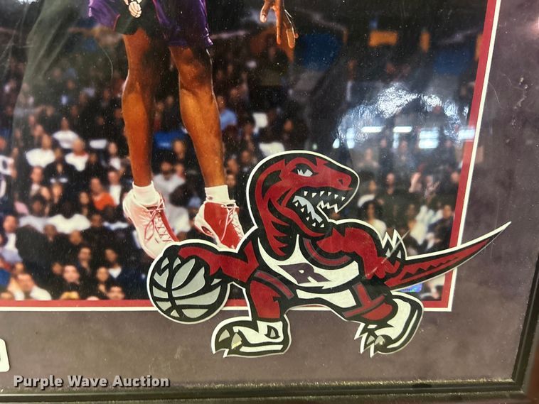 image for item EG0414 Vince Carter memorabilia