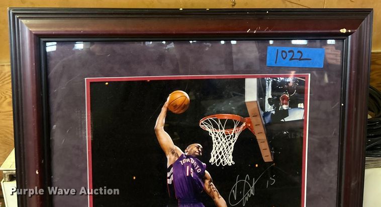 image for item EG0414 Vince Carter memorabilia
